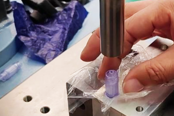 TONGDA LINK Mold is your trusted partner for end-to-end plastic products development and manufacturing solutions-ultrasonic welding.