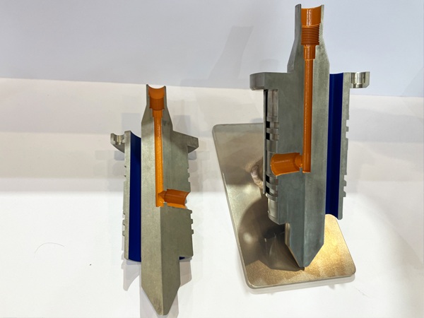 TONGDA LINK production and supply of high-tech, science-intensive geophysical equipment, borehole equipment and technologies for the study of oil and gas wells.