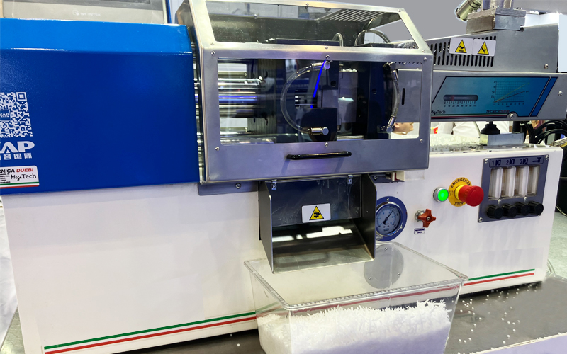 To lower manufacturing costs for the tiny plastic products, TONGDA LINK applies microinjection molding technologies to help customers make more benefits.