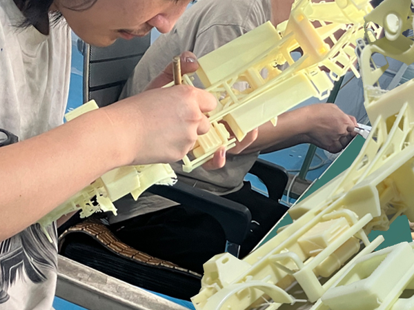 3D printing to remove support structures