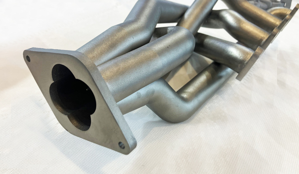 Sports car exhaust manifold made by 3D metal printing