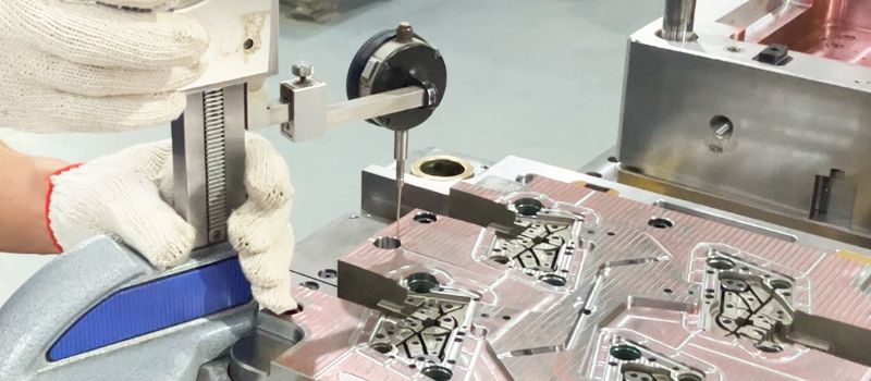 Senior fitters guaranteed mold quality and enhanced customer satisfaction.