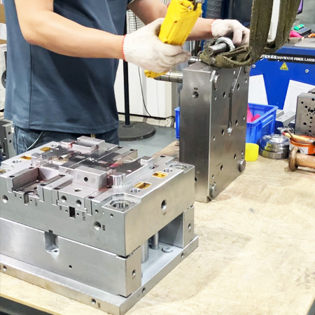 Изготовление пресс-форм для литья пластмасс различной сложности